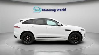 Jaguar F-PACE R-DYNAMIC S