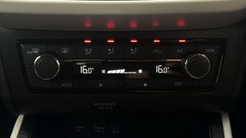 SEAT Arona TSI XCELLENCE DSG