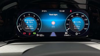 Volkswagen Golf LIFE ETSI DSG