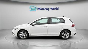 Volkswagen Golf LIFE ETSI DSG