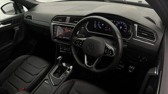 Volkswagen Tiguan R-LINE TSI DSG