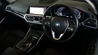 BMW 3 Series 330E SE PRO