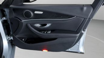 Mercedes-Benz E Class E 220 D AMG LINE PREMIUM