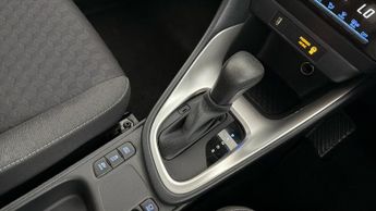 Toyota Yaris ICON