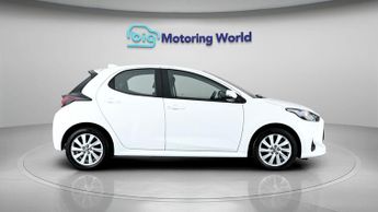 Toyota Yaris ICON