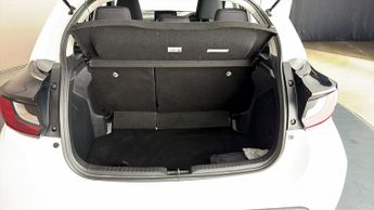 Toyota Yaris ICON