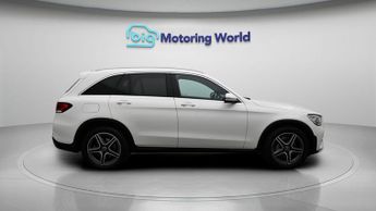 Mercedes-Benz GLC GLC 220 D 4MATIC AMG LINE