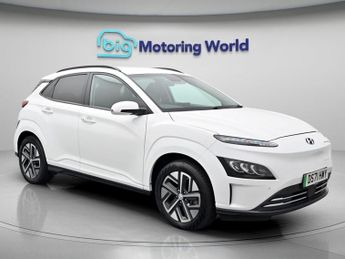 Hyundai KONA PREMIUM