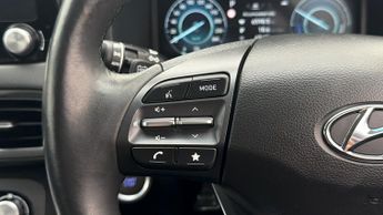 Hyundai KONA PREMIUM