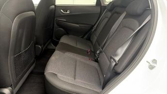 Hyundai KONA PREMIUM