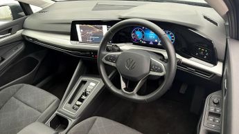 Volkswagen Golf LIFE TDI DSG