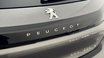 Peugeot 208 PURETECH ALLURE PREMIUM PLUS S/S