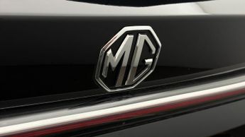 MG MG HS TROPHY DCT