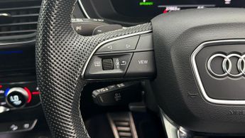 Audi Q5 TFSI QUATTRO S LINE EDITION 1