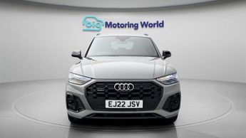 Audi Q5 TFSI QUATTRO S LINE EDITION 1