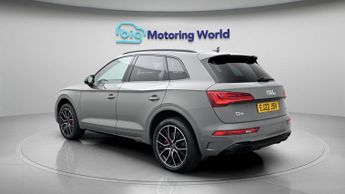 Audi Q5 TFSI QUATTRO S LINE EDITION 1