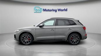 Audi Q5 TFSI QUATTRO S LINE EDITION 1