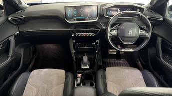 Peugeot E-2008 GT PREMIUM