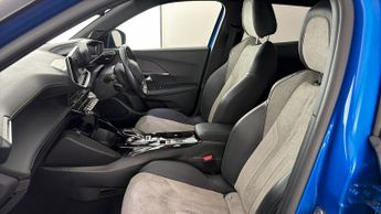 Peugeot E-2008 GT PREMIUM
