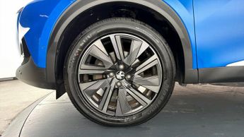 Peugeot E-2008 GT PREMIUM