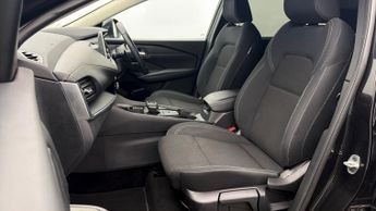 Nissan Qashqai DIG-T ACENTA PREMIUM DCT