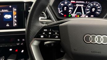 Audi Q4 e-tron S LINE