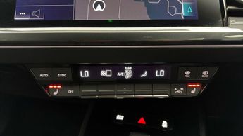 Audi Q4 e-tron S LINE