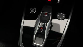 Audi Q4 e-tron S LINE