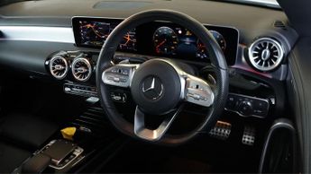 Mercedes-Benz CLA CLA 200 AMG LINE PREMIUM