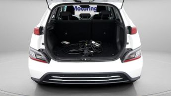 Hyundai KONA PREMIUM