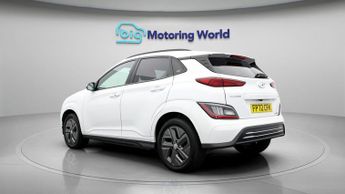 Hyundai KONA PREMIUM