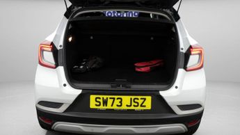 Renault Captur TECHNO E-TECH