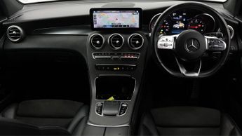 Mercedes-Benz GLC GLC 220 D 4MATIC AMG LINE