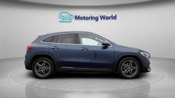 Mercedes-Benz GLA GLA 180 AMG LINE PREMIUM PLUS
