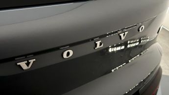 Volvo XC40 RECHARGE T4 PLUS