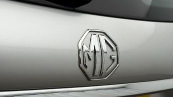 MG MG5 SE