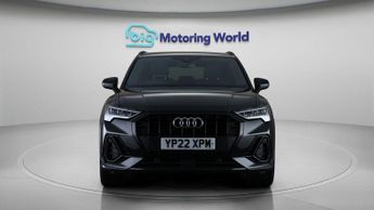 Audi Q3 TFSI S LINE BLACK EDITION