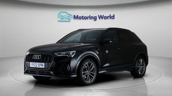 Audi Q3 TFSI S LINE BLACK EDITION