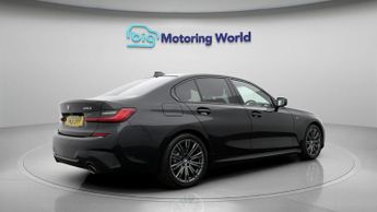 BMW 3 Series 320I M SPORT