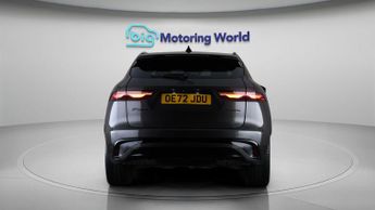 Jaguar F-PACE R-DYNAMIC BLACK