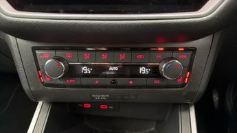 SEAT Arona TSI FR SPORT DSG