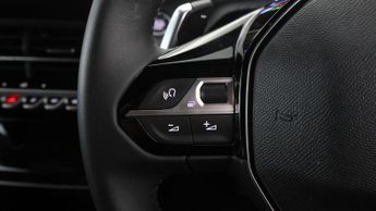 Peugeot 2008 PURETECH EAT8 S/S ALLURE