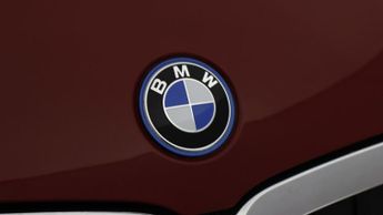 BMW 3 Series 330E SE PRO