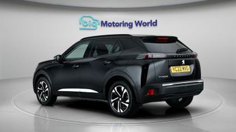 Peugeot E-2008 ALLURE PREMIUM