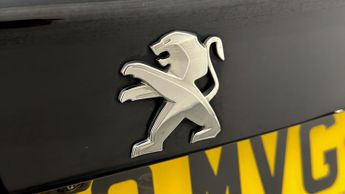 Peugeot E-2008 ALLURE PREMIUM