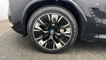 BMW iX3 M SPORT PRO