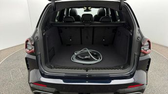 BMW iX3 M SPORT PRO