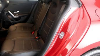 Mercedes-Benz CLA CLA 180 AMG LINE EXECUTIVE