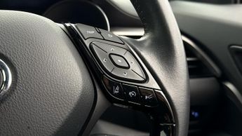 Toyota C-HR ICON