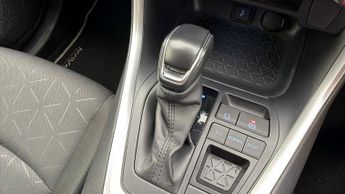 Toyota RAV4 VVT-I DESIGN